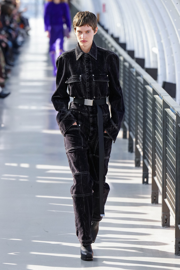 عرض أزياء Stella McCartney لموسم خريف 2022