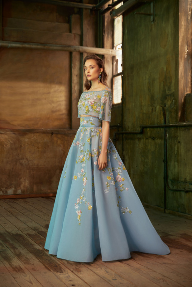 عرض أزياء مجموعة Tony Ward لموسم خريف وشتاء 2022 في باريس