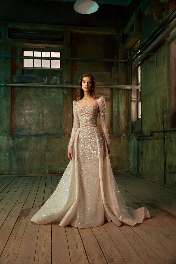 عرض أزياء مجموعة Tony Ward لموسم خريف وشتاء 2022 في باريس