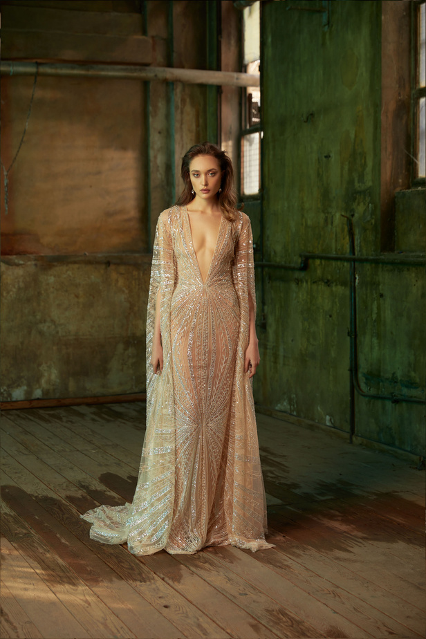 عرض أزياء مجموعة Tony Ward لموسم خريف وشتاء 2022 في باريس