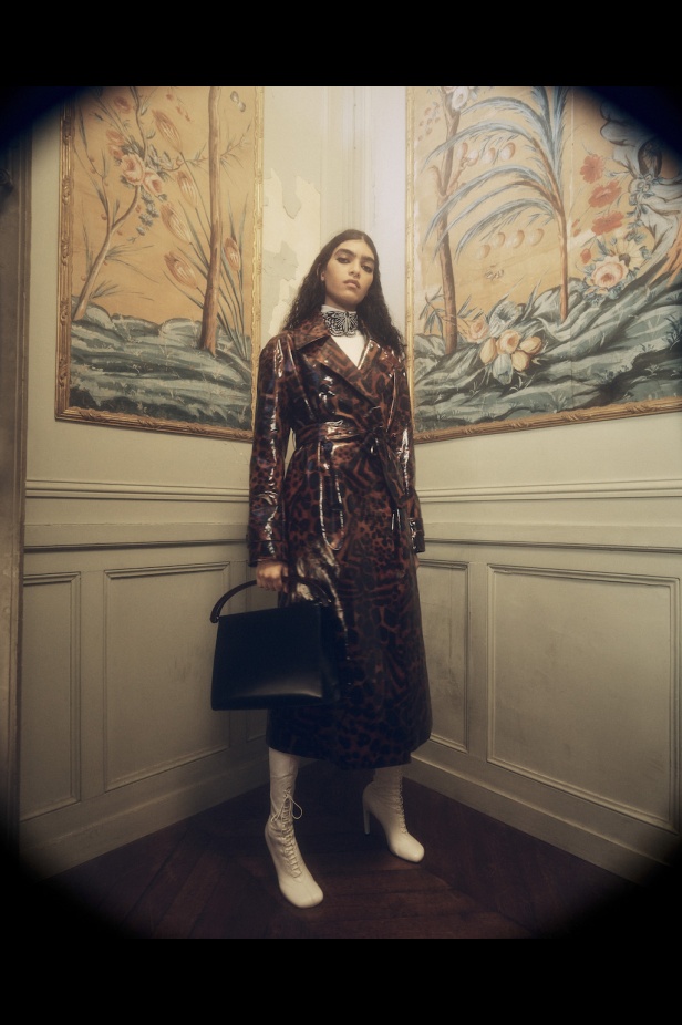 من مجموعة Dries Van Noten لموسم خريف 2022