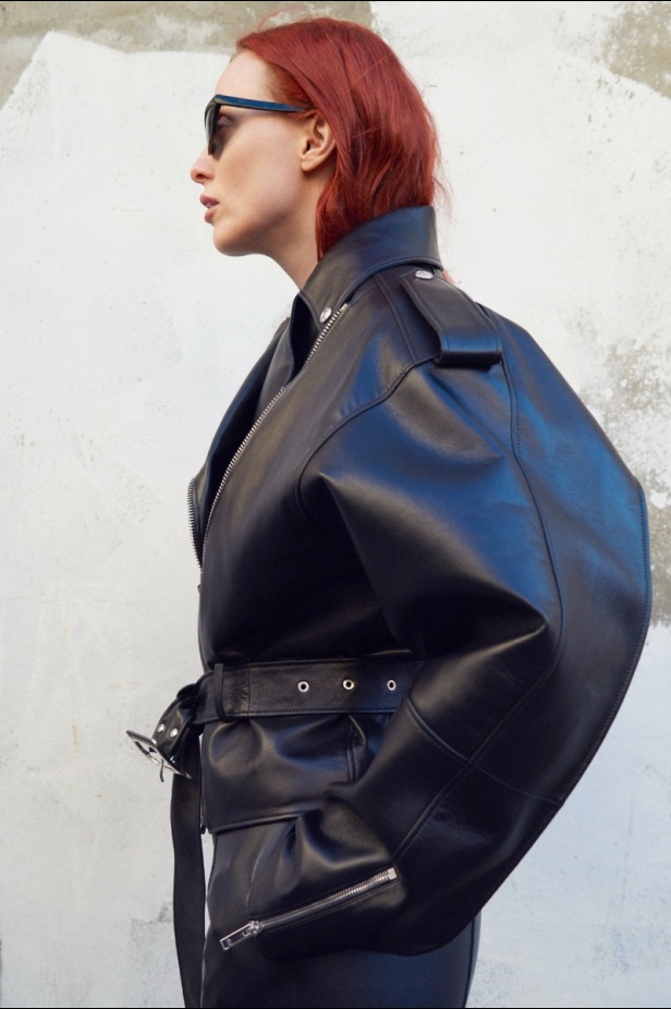  مجموعة Alexandre Vauthier لخريف 2022