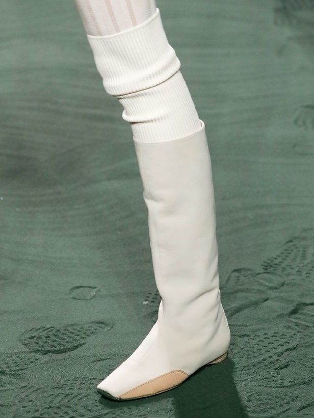 دار هيرميس تحيي موضة التصاميم الرياضية والشبابية في مجموعة خريف وشتاء 2022