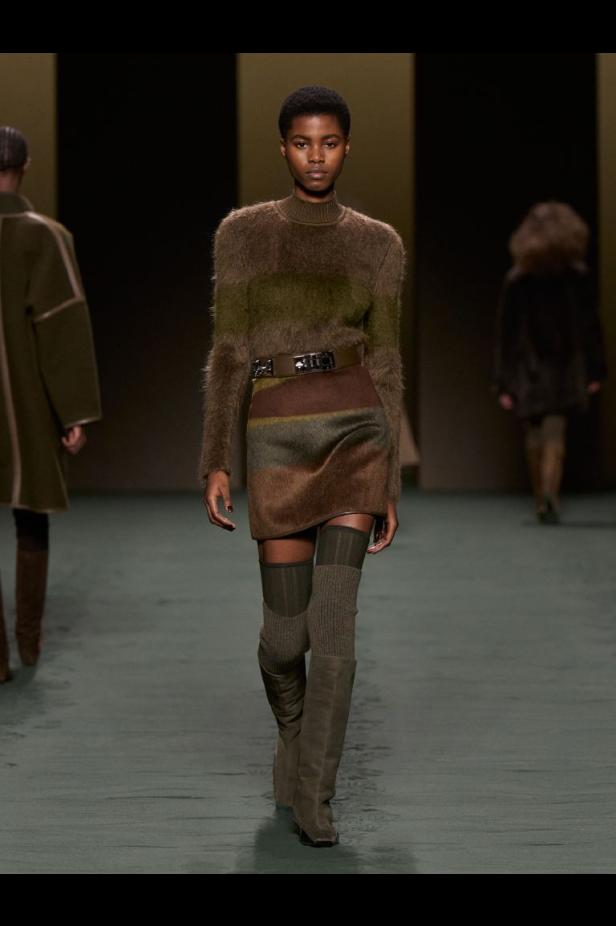 دار هيرميس تحيي موضة التصاميم الرياضية والشبابية في مجموعة خريف وشتاء 2022