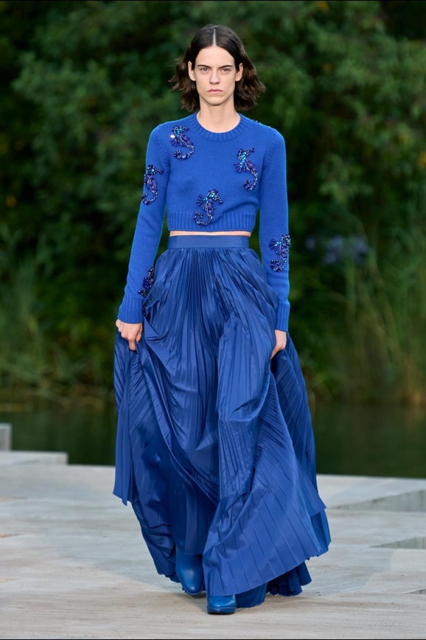 عرض أزياء Max Mara Resort 2023