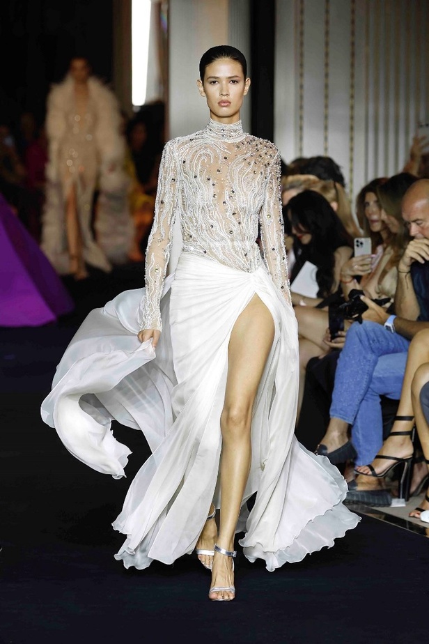 مجموعة زهير مراد للأزياء الراقية لخريف 2022