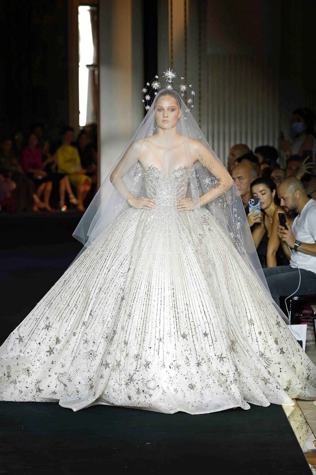 مجموعة زهير مراد للأزياء الراقية لخريف 2022