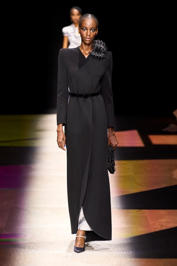 مجموعة Giorgio Armani Privé ملاذ للأحلام والإبداع