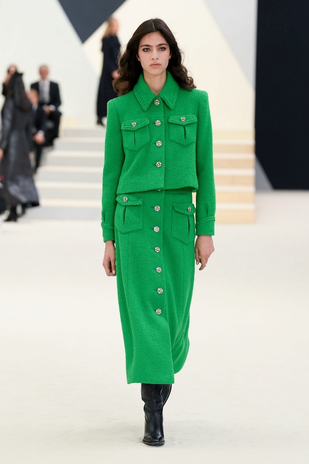 مجموعة CHANEL للأزياء الراقية لخريف وشتاء 2023 