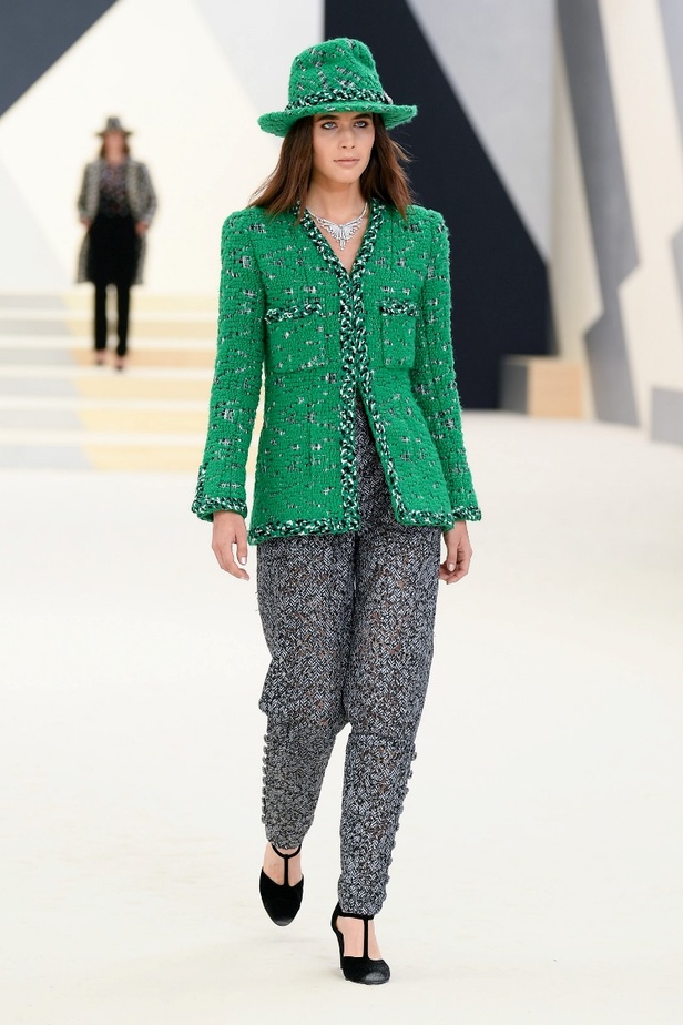 مجموعة CHANEL للأزياء الراقية لخريف وشتاء 2023 