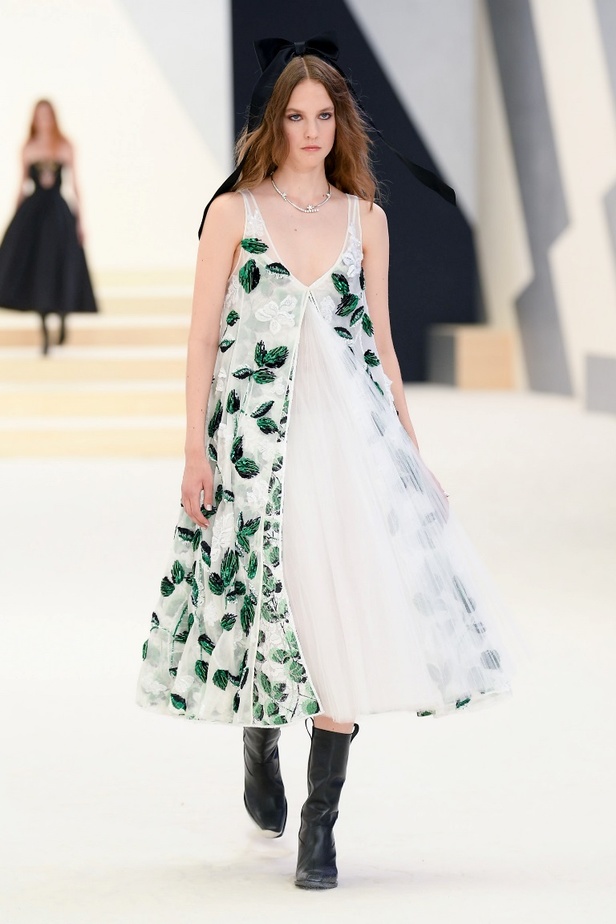 مجموعة CHANEL للأزياء الراقية لخريف وشتاء 2023 