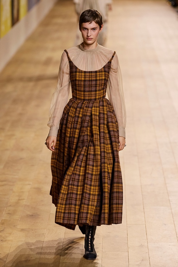 مجموعة Dior للتصاميم الراقية لخريف 2023