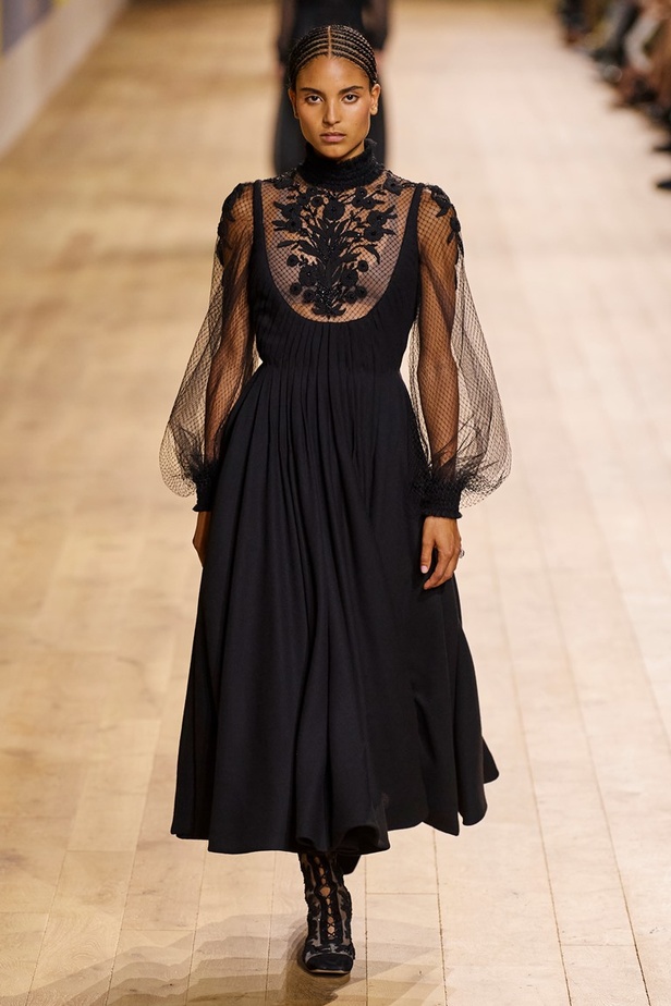 مجموعة Dior للتصاميم الراقية لخريف 2023