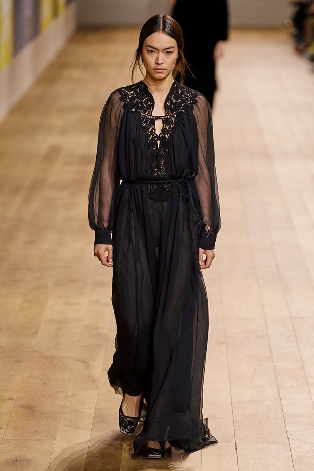 مجموعة Dior للتصاميم الراقية لخريف 2023