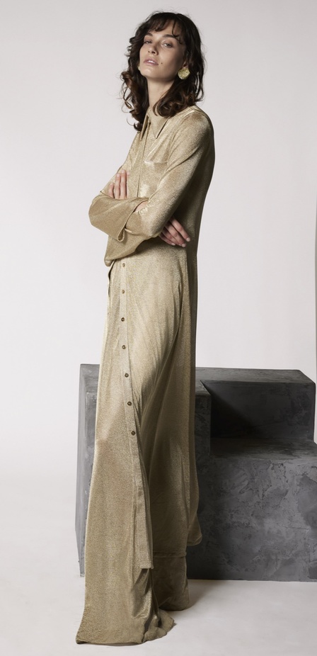 عرض أزياء Maison Rabih Kayrouz للهوت كوتور 2022 يحيي موضة القصات الفضفاضة