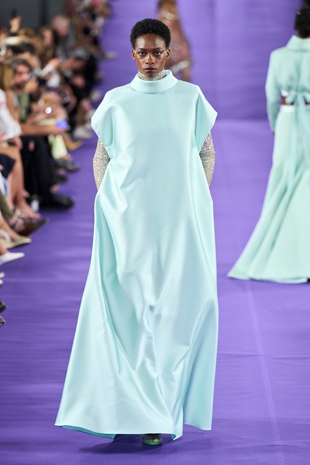 مجموعة Alexis Mabille للأزياء الراقية لخريف وشتاء 2023
