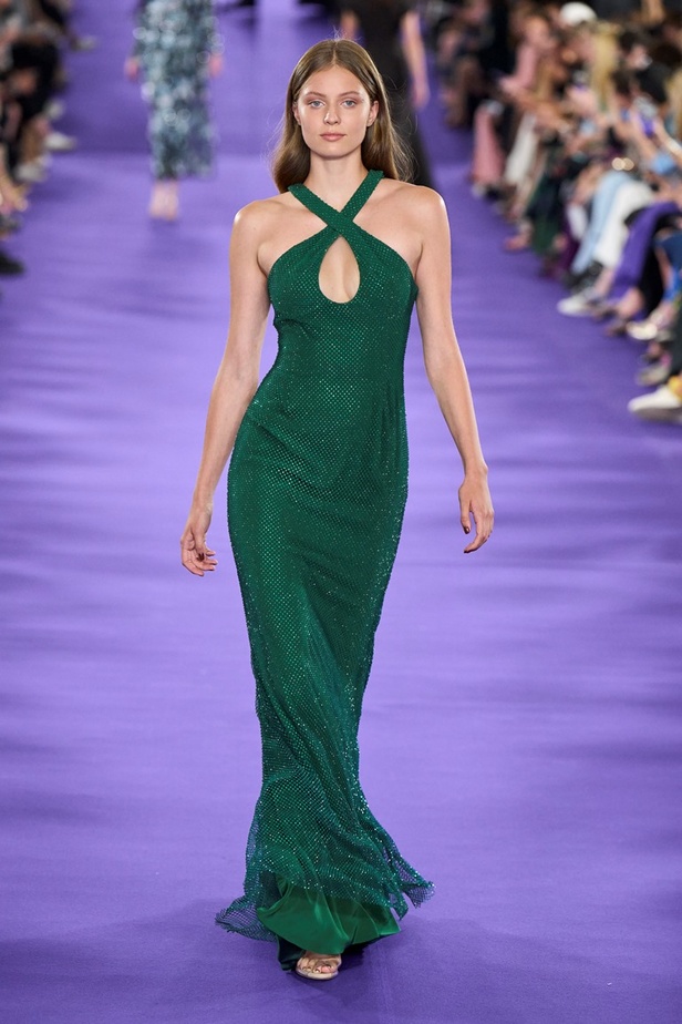 مجموعة Alexis Mabille للأزياء الراقية لخريف وشتاء 2023