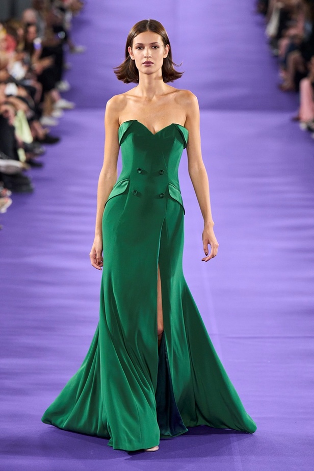 مجموعة Alexis Mabille للأزياء الراقية لخريف وشتاء 2023