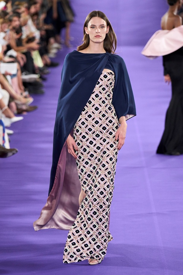 مجموعة Alexis Mabille للأزياء الراقية لخريف وشتاء 2023