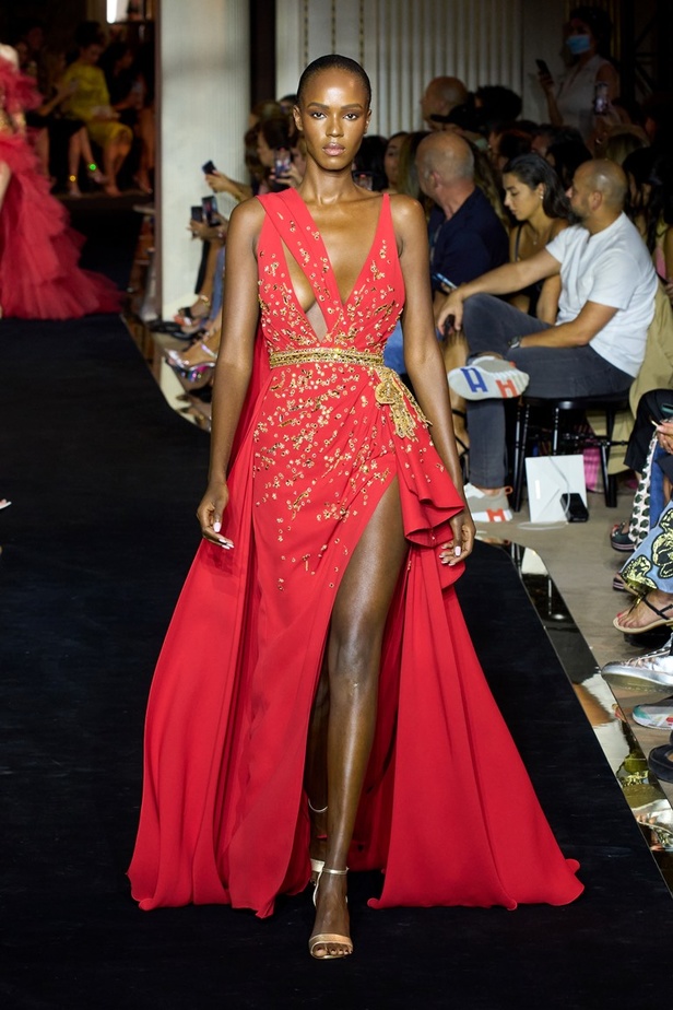 مجموعة زهير مراد للأزياء الراقية لخريف 2022