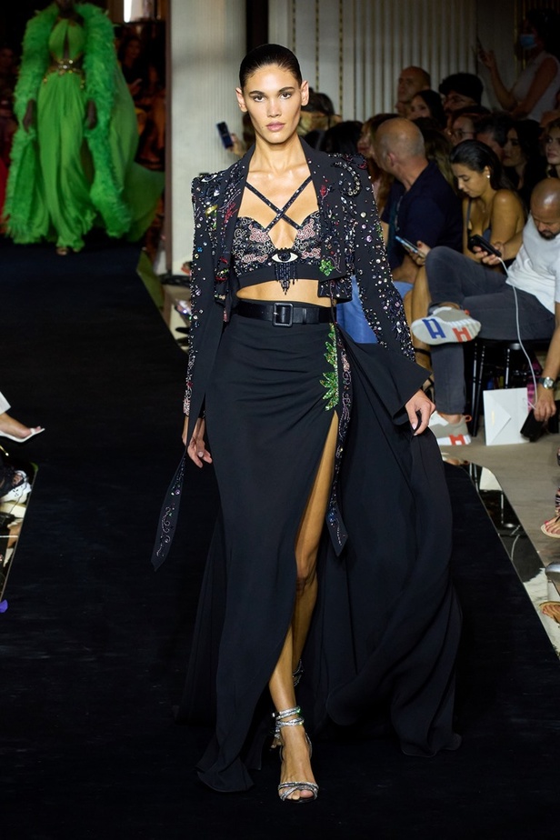 مجموعة زهير مراد للأزياء الراقية لخريف 2022