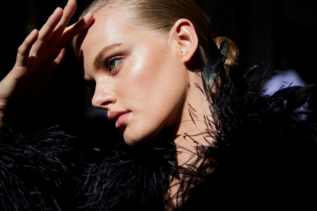 مجموعة زهير مراد للأزياء الراقية لخريف 2022... عندما تتآمر الكوتور مع الكون ونجومه