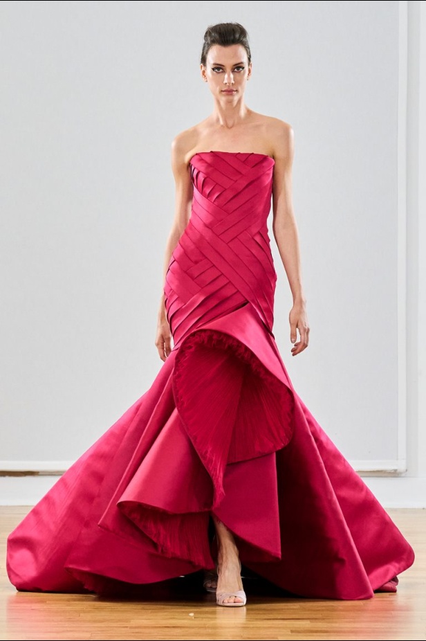 مجموعة رامي العلي لخريف وشتاء 2023 تستحضر جمال الستينيات بتصاميمها الكلاسيكية المفعمة بالحيوية