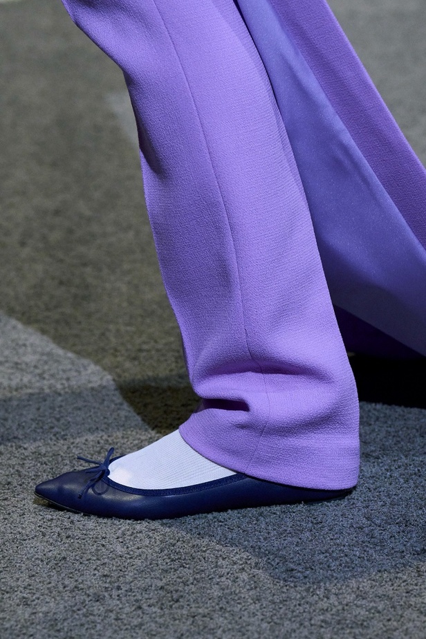 مجموعة Viktor & Rolf للأزياء الراقية 2022 تجسّد القوّة بلمسة عصرية 