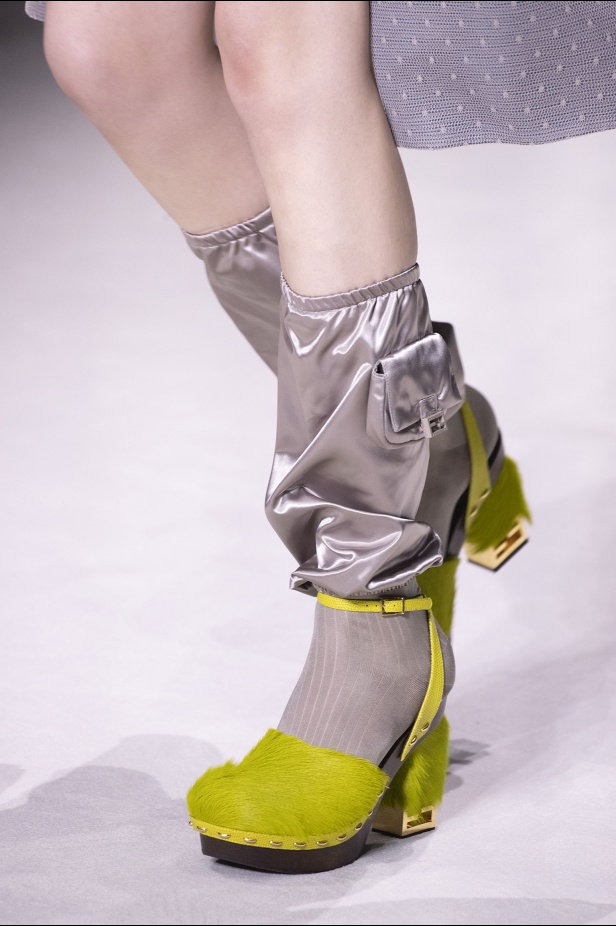 دار "فندي" تحتفل بحقيبة باغيت بجموعة كبسولية ساحرة في نيويورك