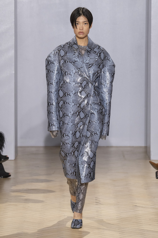 من مجموعة 16Arlington لموسم ربيع وصيف 2023