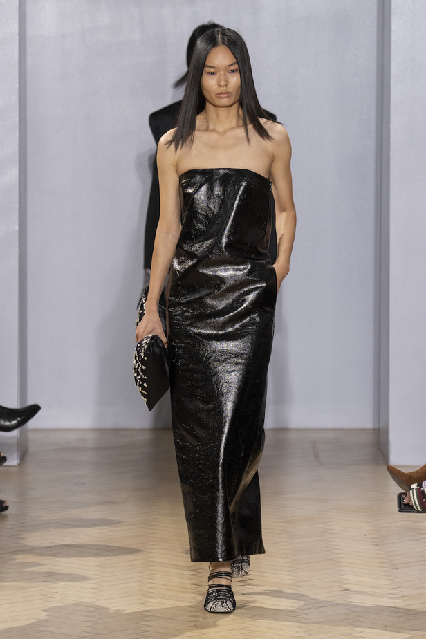 من مجموعة 16Arlington لموسم ربيع وصيف 2023