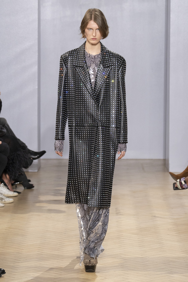 من مجموعة 16Arlington لموسم ربيع وصيف 2023