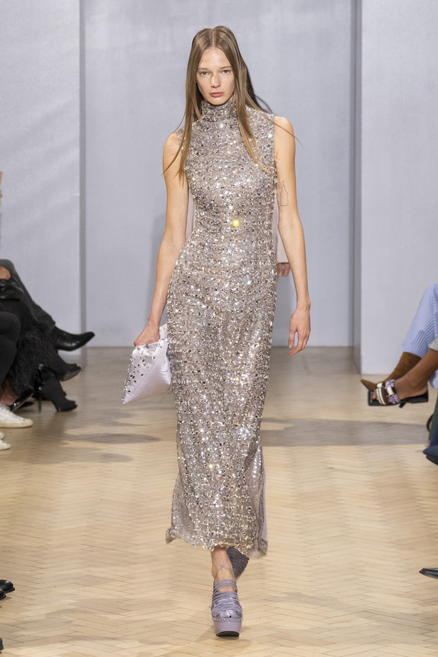 من مجموعة 16Arlington لموسم ربيع وصيف 2023