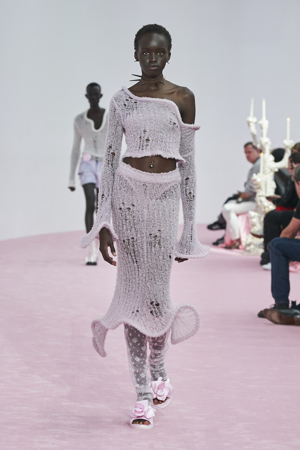 من مجموعة Acne Studios لموسم ربيع وصيف 2023