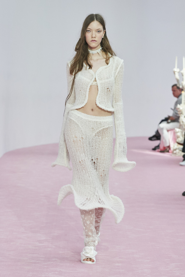 من مجموعة Acne Studios لموسم ربيع وصيف 2023