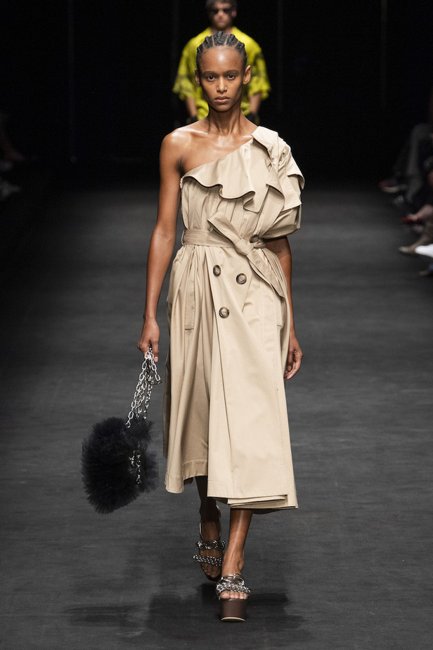 من مجموعة Act n1 لموسم ربيع وصيف 2023