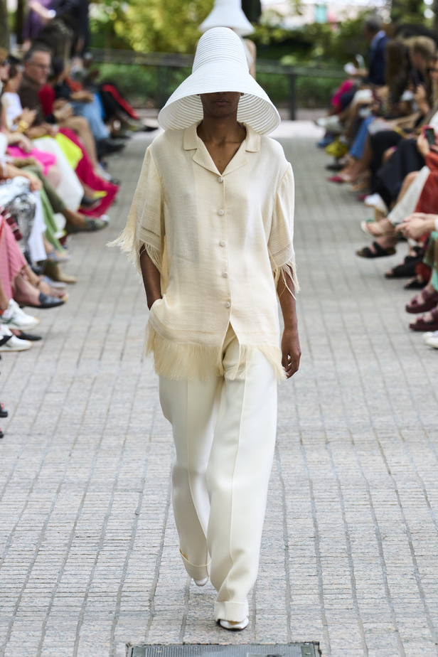 مجموعة أدم ليبس لموسم ربيع وصيف 2023