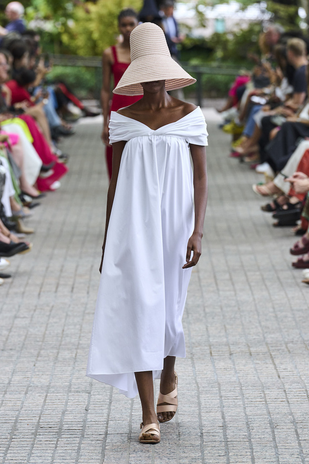 مجموعة أدم ليبس لموسم ربيع وصيف 2023