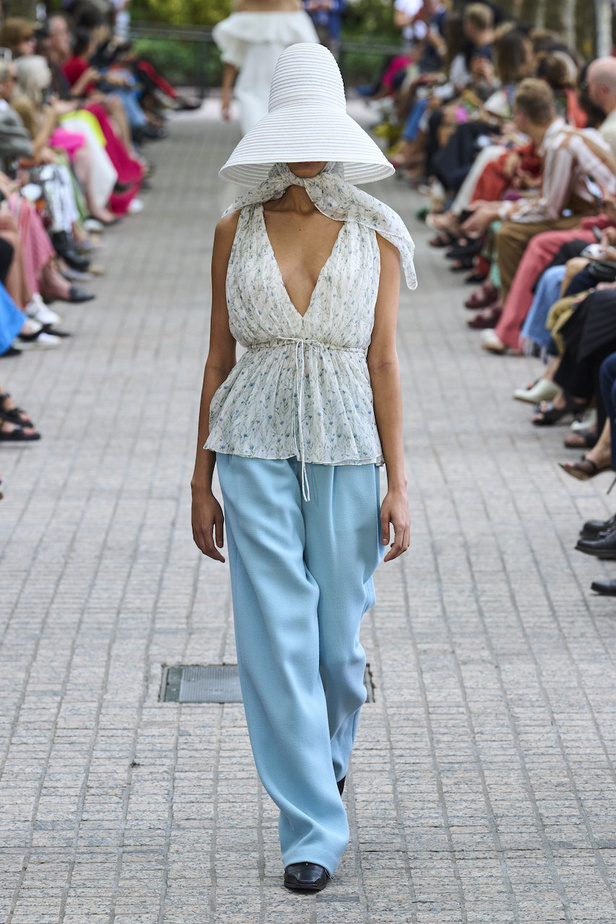 مجموعة أدم ليبس لموسم ربيع وصيف 2023