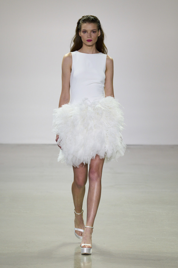 من مجموعة بادلي ميشكا لموسم ربيع وصيف 2023