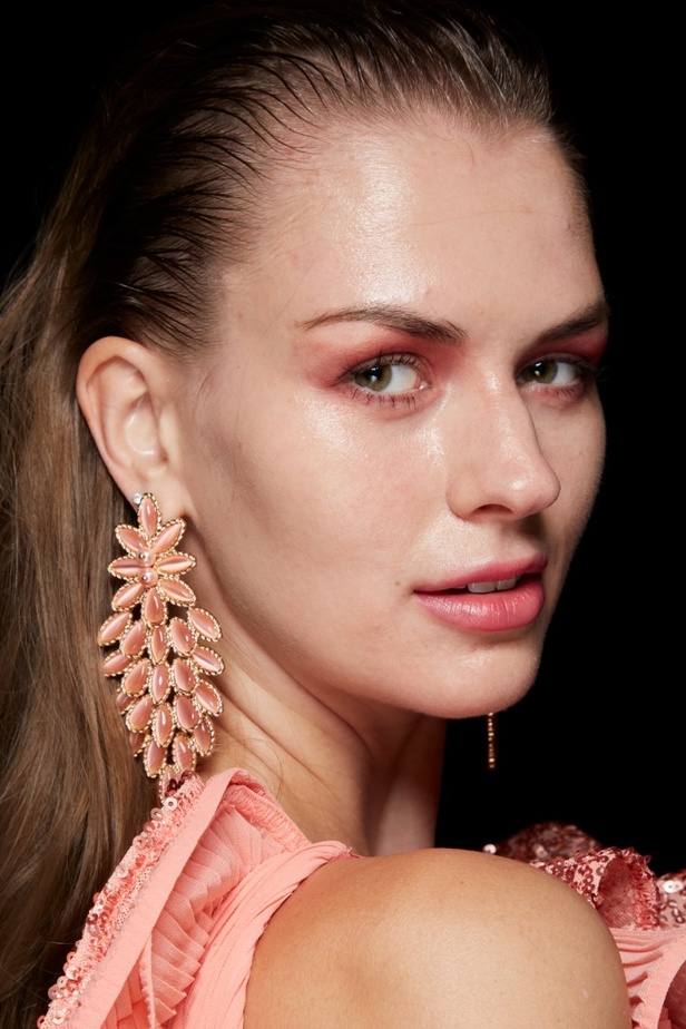 مجموعة بادلي ميشكا لموسم ربيع وصيف 2023