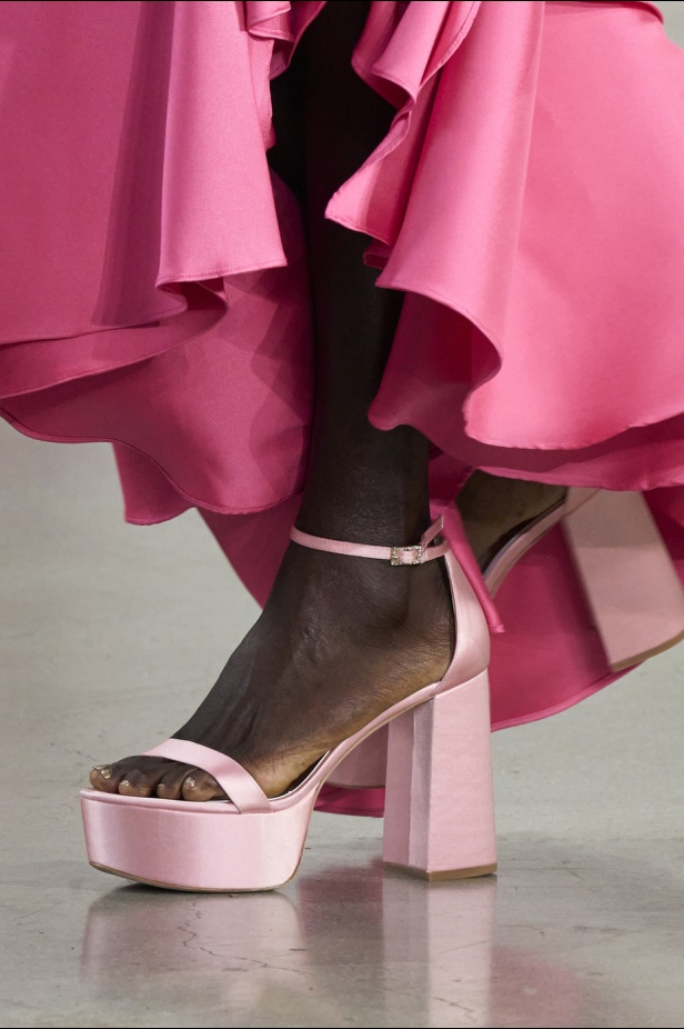 مجموعة بادلي ميشكا لموسم ربيع وصيف 2023