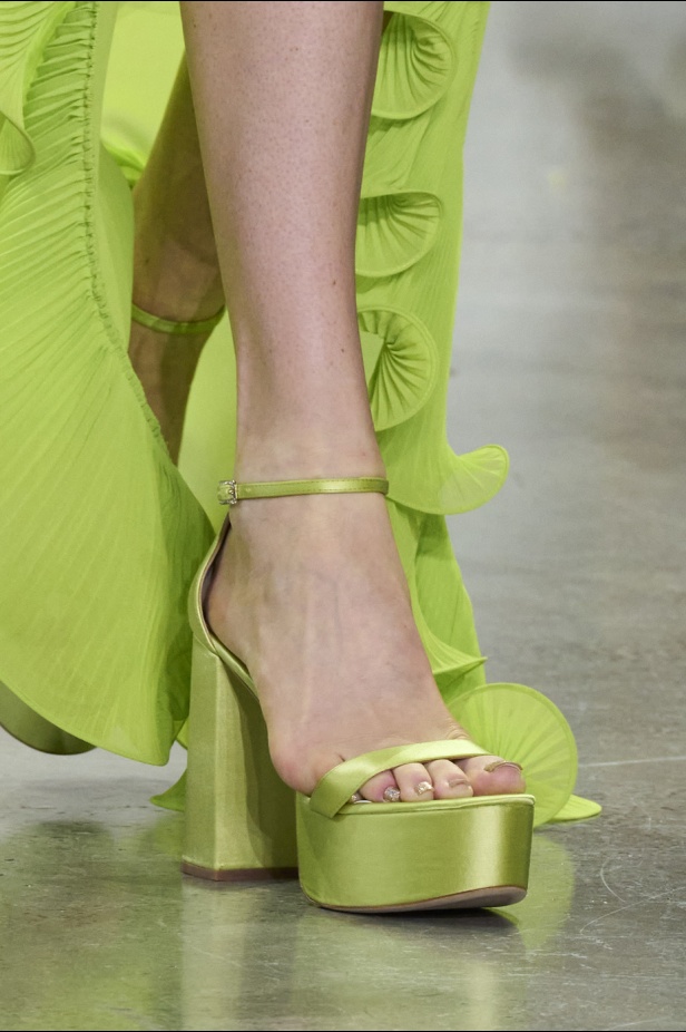 مجموعة بادلي ميشكا لموسم ربيع وصيف 2023