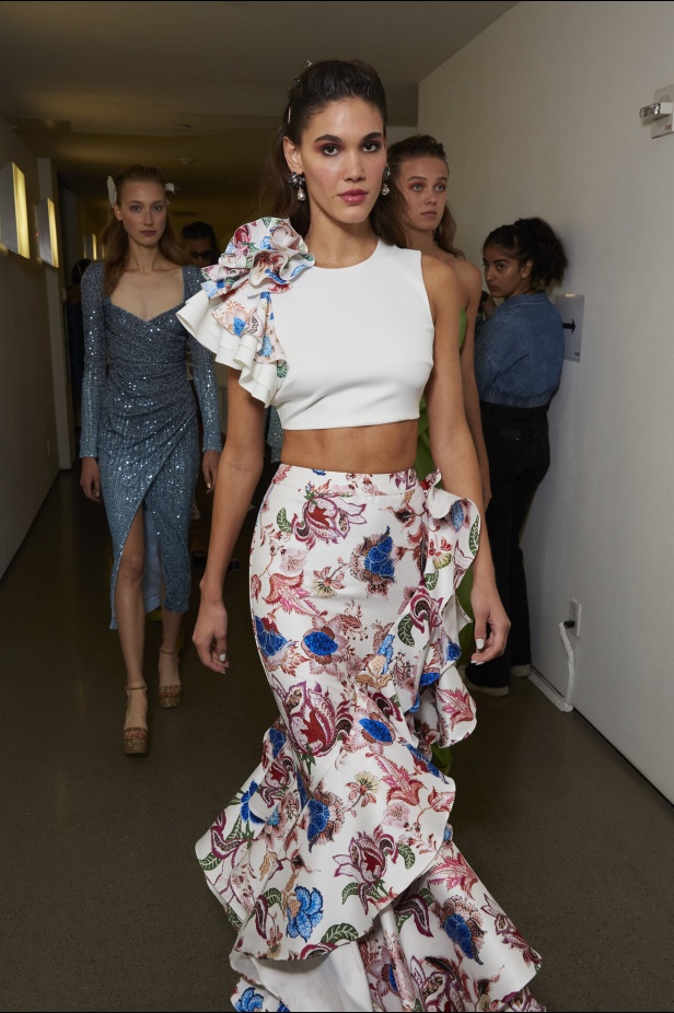 مجموعة بادلي ميشكا لموسم ربيع وصيف 2023