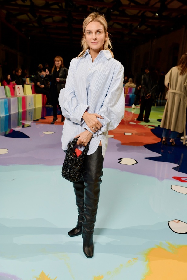 مجموعة Bottega Veneta لربيع وصيف 2023: تصاميم تجمع بين الأناقة والعملية