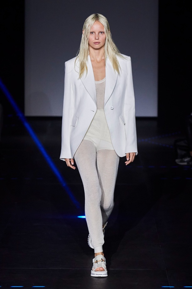 فكرة الاندماج تلهم Gabriela Hearst لمجموعة Chloe ربيع وصيف 2023