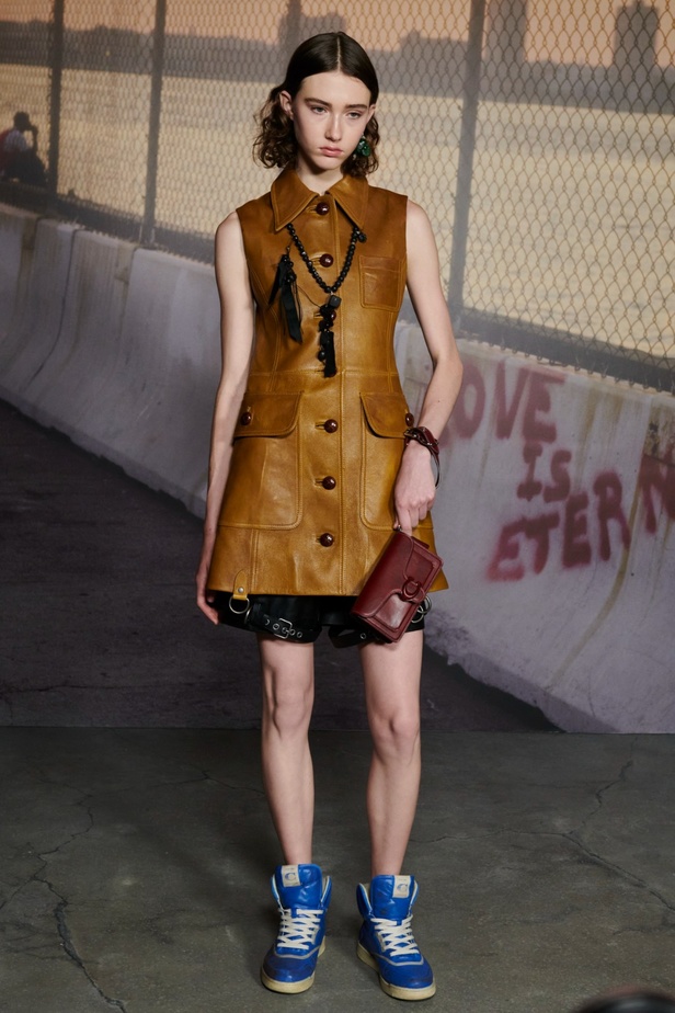 مجموعة Coach لربيع 2023... عندما تجتمع الفخامة بالتراث والثقافة الخالدة