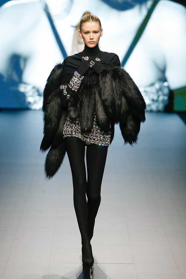 Dolce & Gabbana تكشف عن مجموعة Ciao Kim: السحر الإيطالي مع لمسة كيم كارداشيان