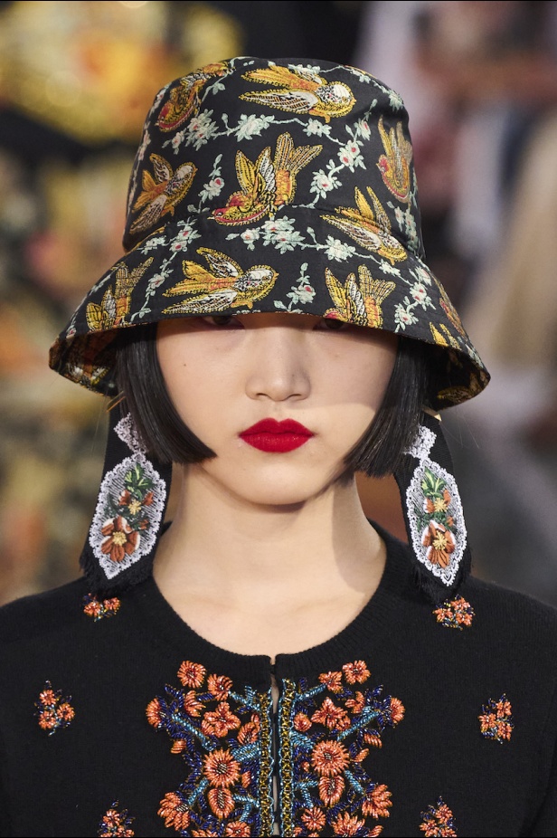 مجموعة Etro لموسم ربيع وصيف 2023