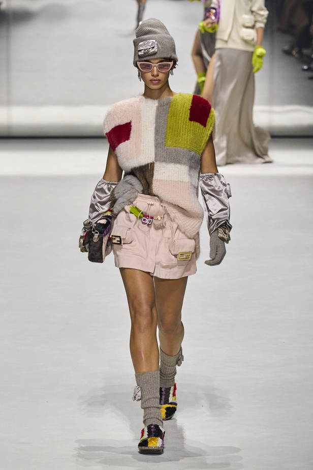 دار "فندي" تحتفل بحقيبة باغيت بجموعة كبسولية ساحرة في نيويورك